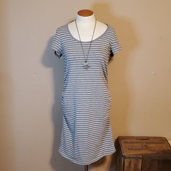 Great Expectations Dresses & Skirts - Great Expectations grey & white striped dress Large 12/14